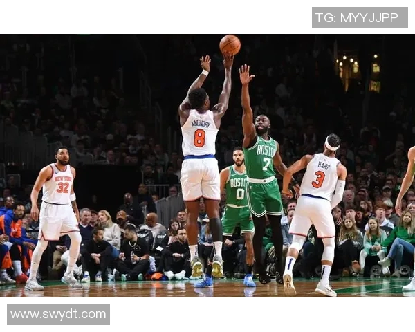 绿军vs尼克斯首发：唐斯首发出战，沙梅特顶替阿努诺比出战